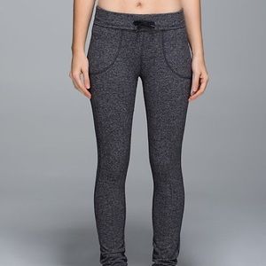 Lululemon Herringbone Skinny Will Pant